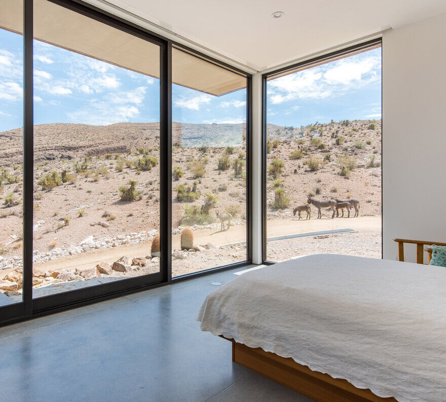 Sustainable desert home, Hoogland Architecture