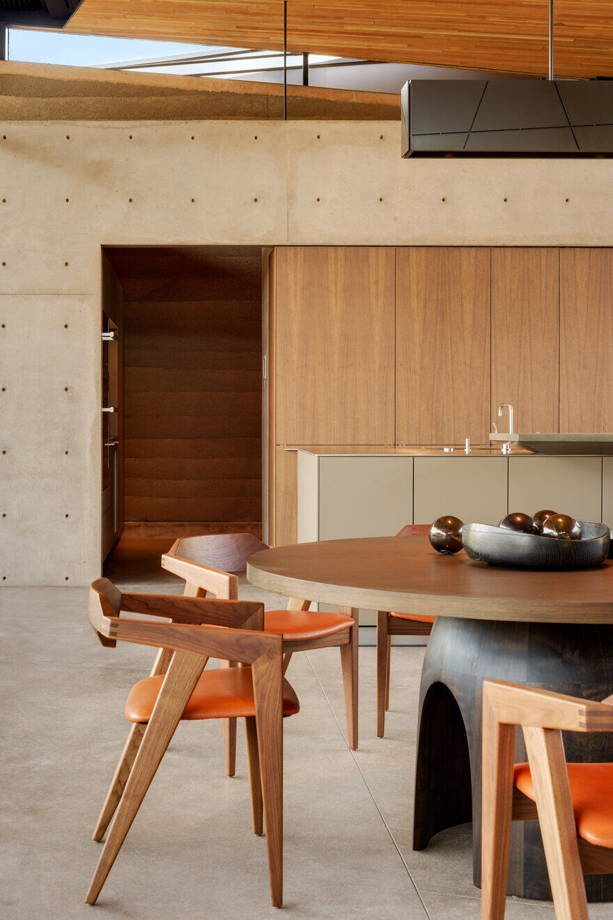 dining room / Kendle Design Collaborative