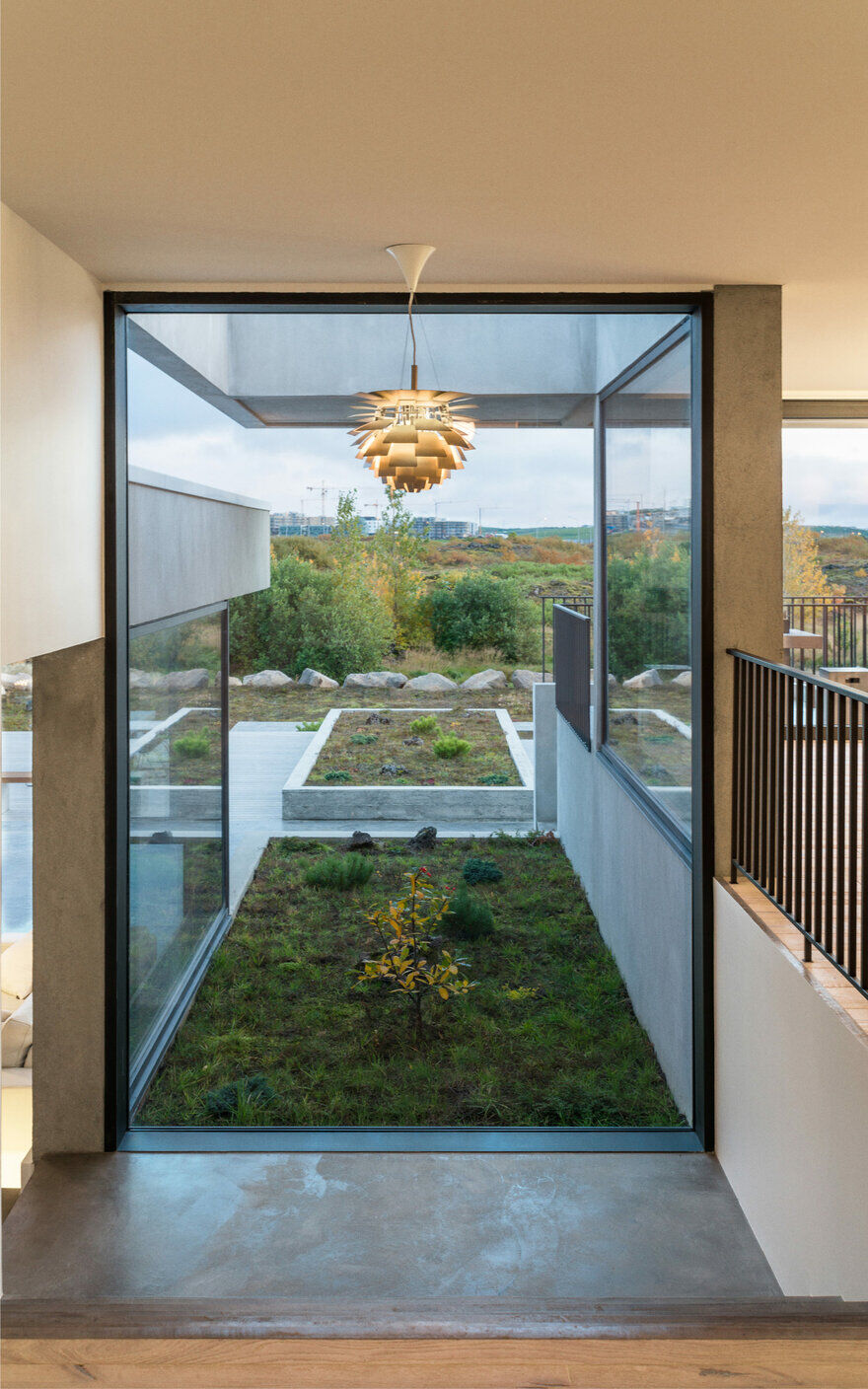 Sunnuflot House - Renovation and Expansion of a Family Home in Reykjavík