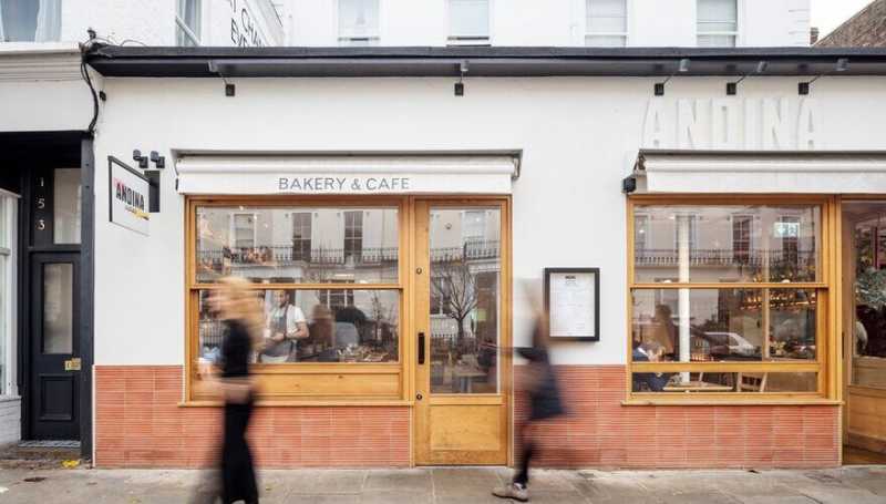 Andina Notting Hill Restaurant and Café-Bakery / El Equipo Creativo