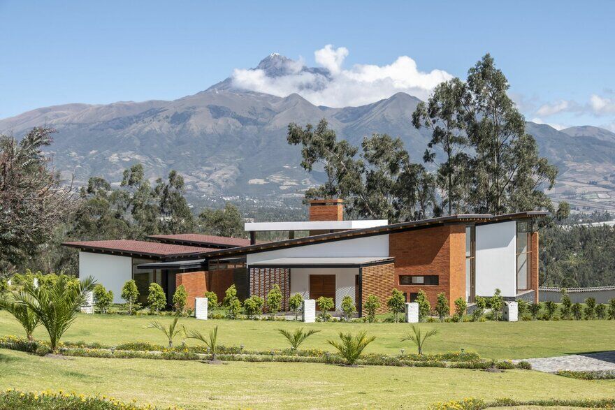 House AO - Architecture and Context, Looking at the Imbabura Volcano