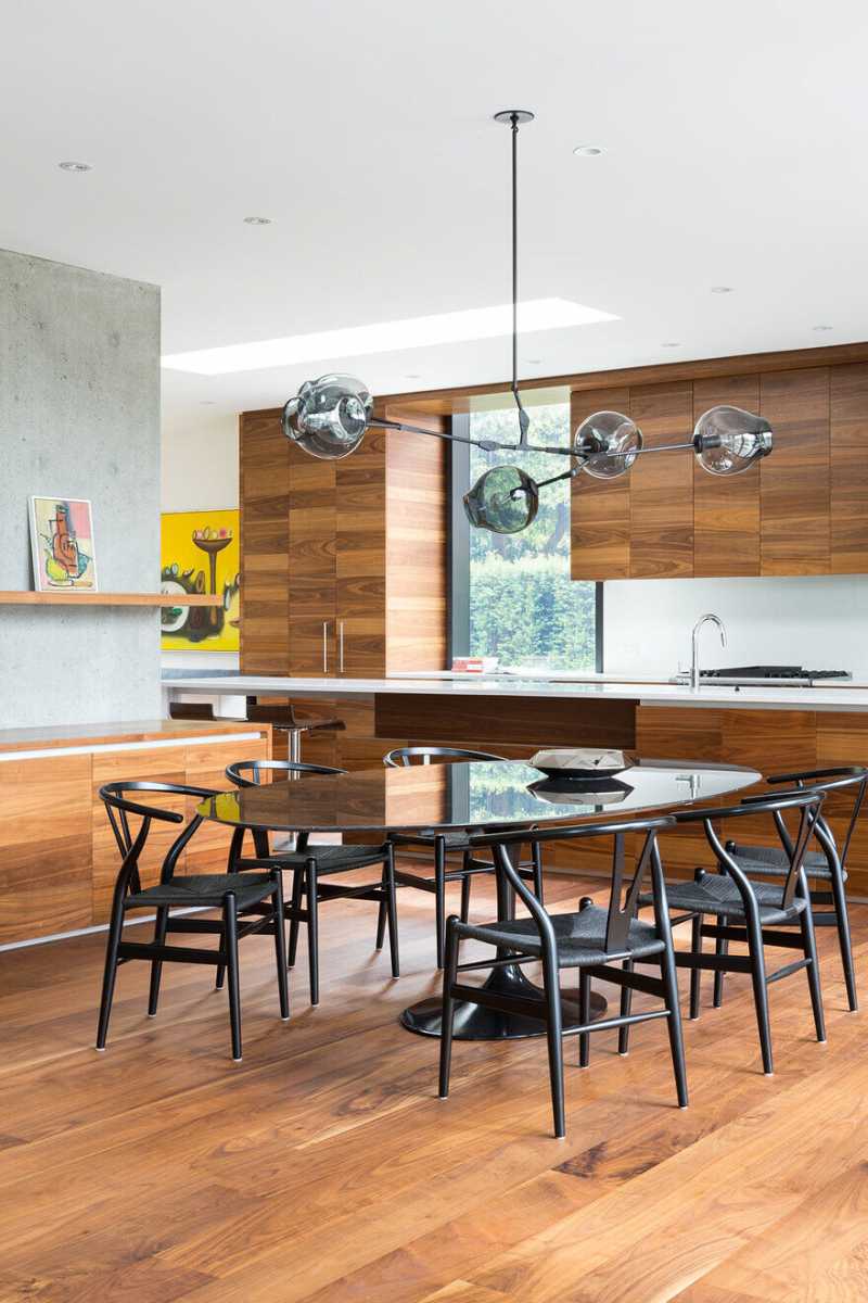 Point Grey Residence in Vancouver / BattersbyHowat Architects