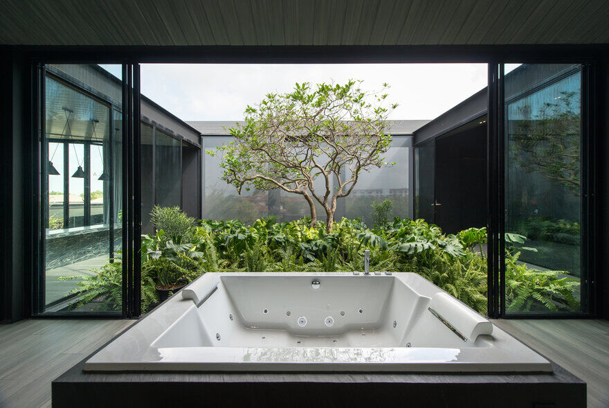 bathroom / Octane Architect & Design