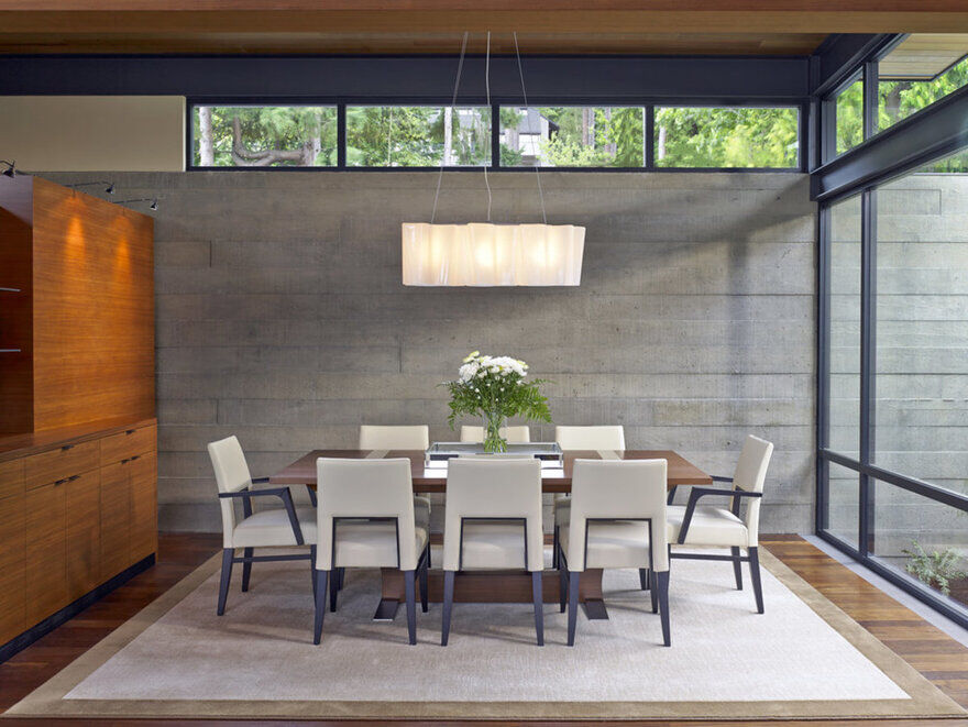 dining room / McClellan Architects