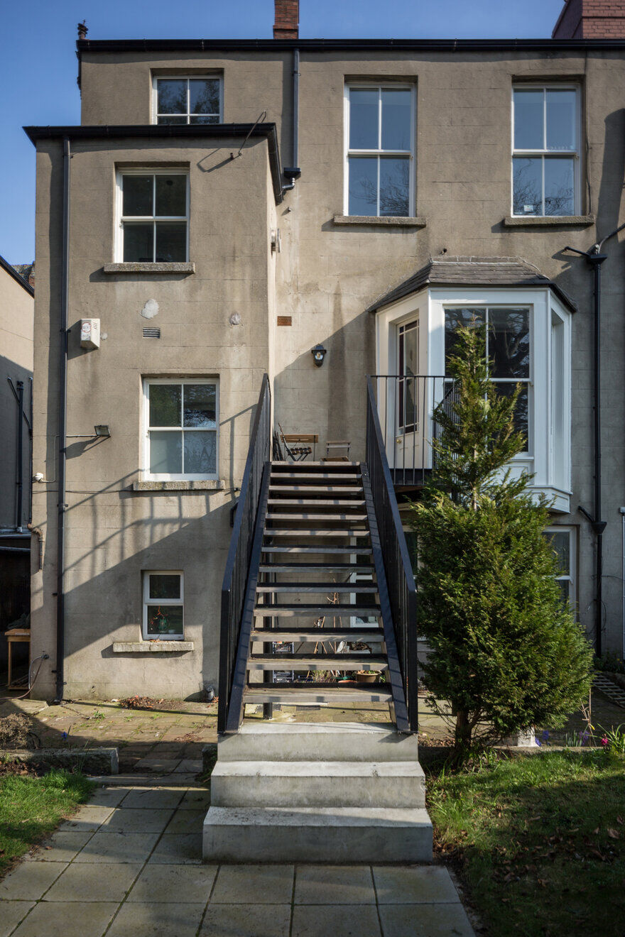 Victorian semi-detached house / Arigho Larmour Wheeler Architects