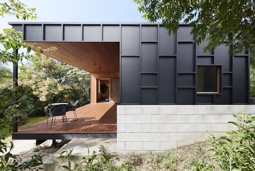 OCM House by Studio Jackson Scott Embodies the Power of Simplicity