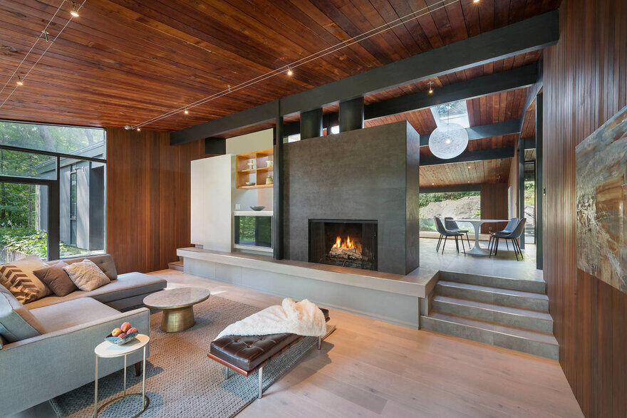 living room, Mid-Century-Modern Renovation by Flavin Architects