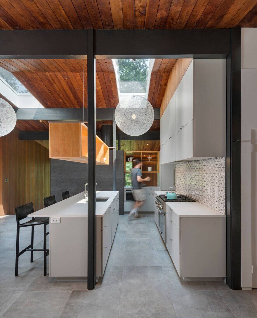 kitchen, Mid-Century-Modern Renovation by Flavin Architects