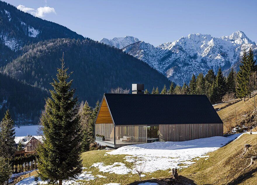 Alpine Holiday Home on a Steep Alpine Slope in Italy: Z House