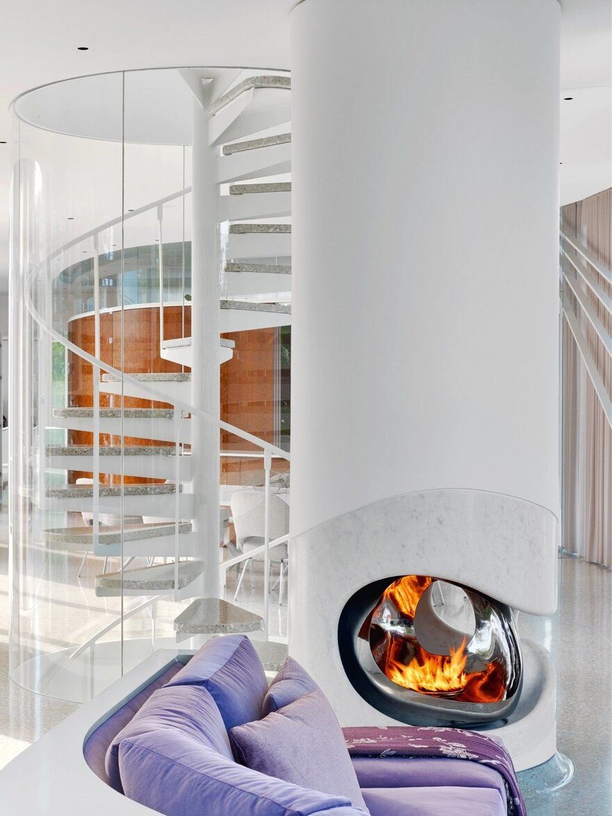 fireplace / Dirk Denison Architects