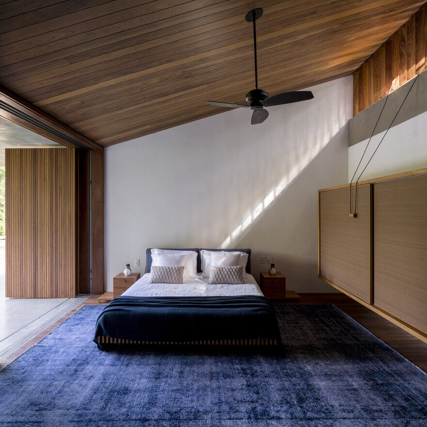 bedroom - Floating House by Gui Mattos