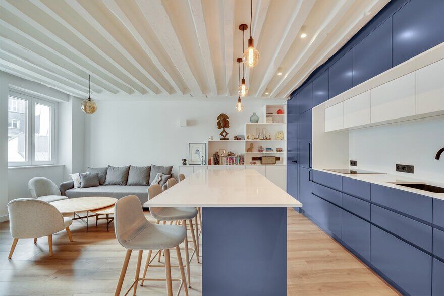 La Grande Bleu Apartment in Paris by HOCH Studio