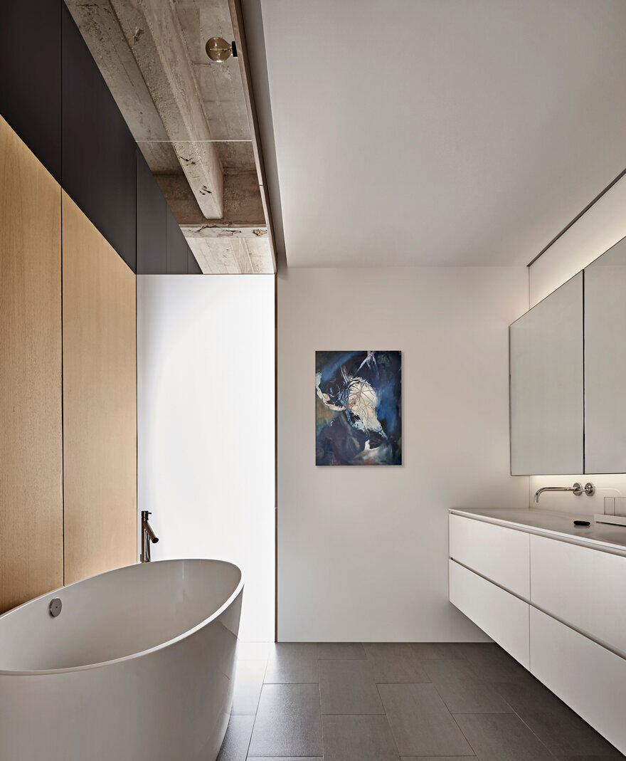 bathroom / Vladimir Radutny Architects