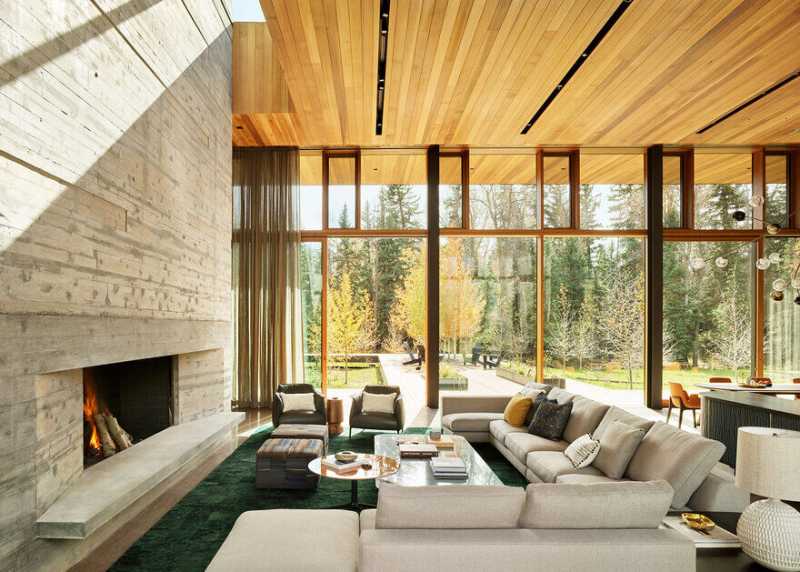 Riverbend House: A Modern Art Piece on the Banks of the Snake River