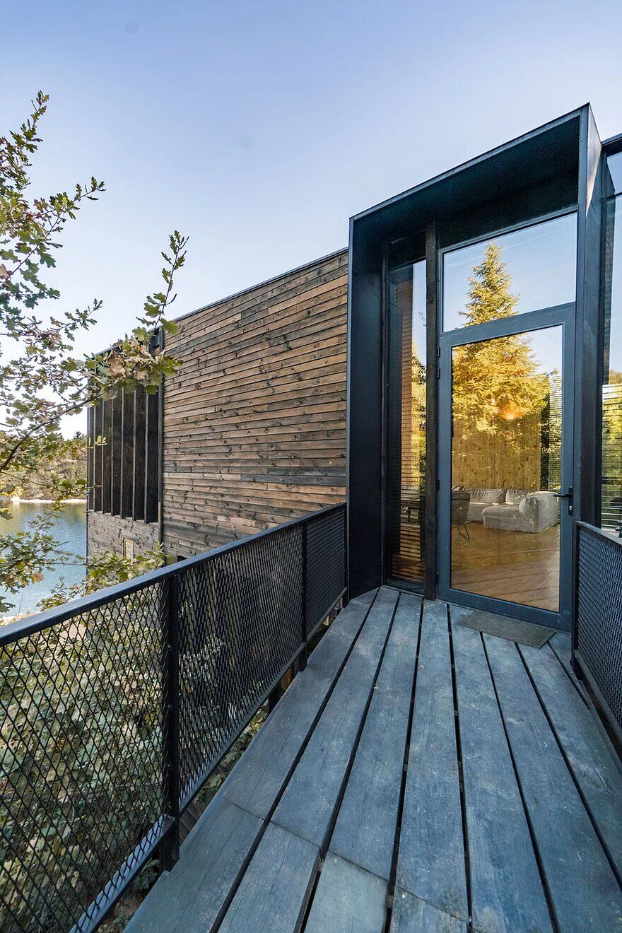 Slope House on the Edge of Lake Rapel, Chile / hsu-rudolphy