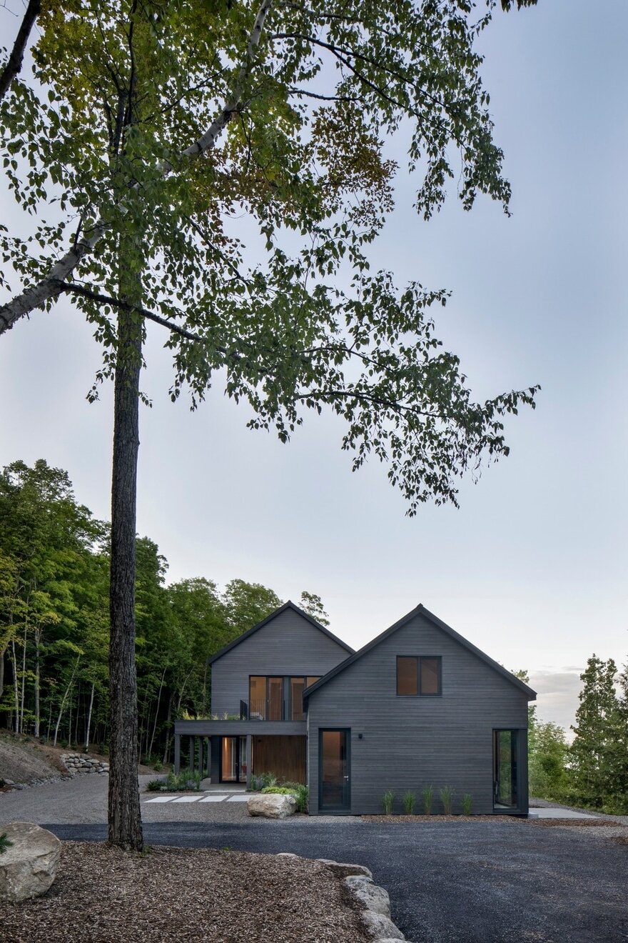 "barnhouse" style / Bourgeois Lechasseur Architects