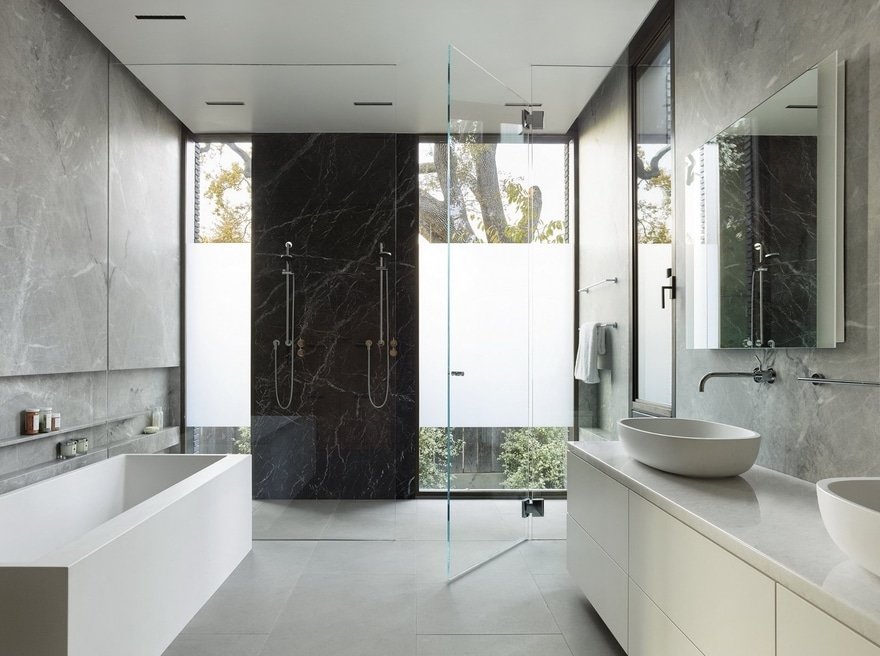 bathroom, California / Ehrlich Yanai Rhee Chaney Architects