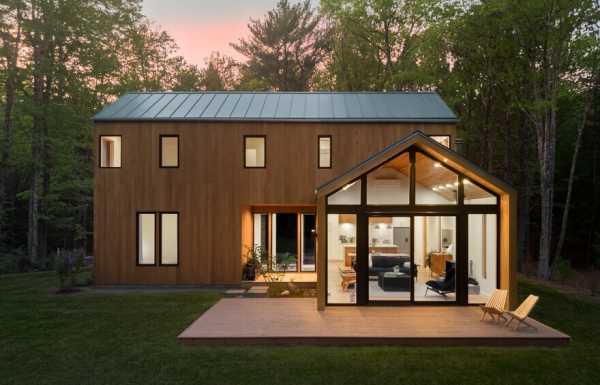 Chalet Perche in Kerhonkson, NY by Studio MM Architect