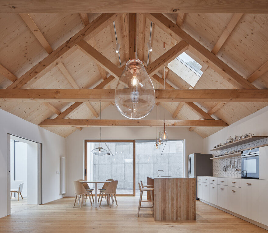 Jinonice Family House / Atelier 111 Architekti