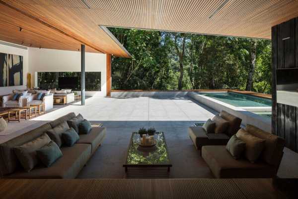 MH Residence - Beach House on the Coast of São Paulo