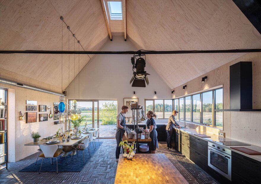 kitchen and dining room / Mecanoo Architecten