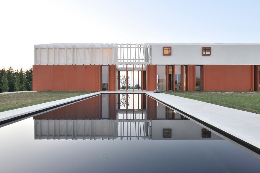pool, Italy / Simone Subissati Architects