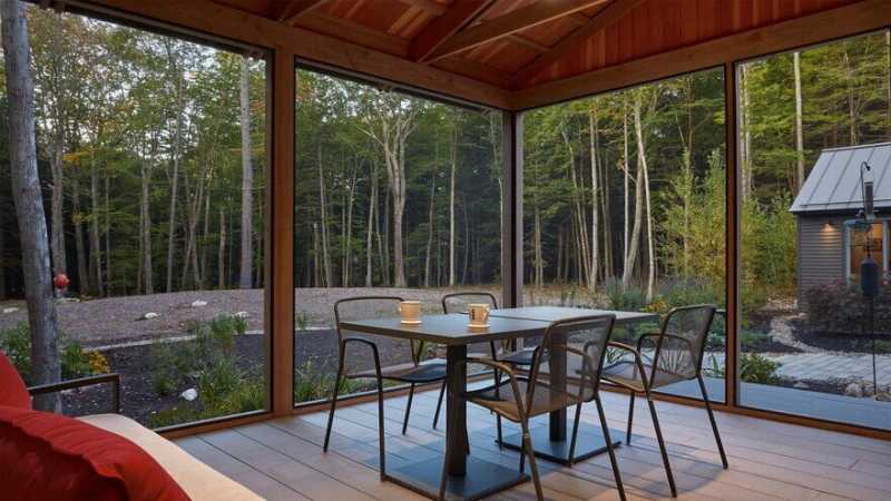 Bunganuc Woods House in Maine / Whitten Architects