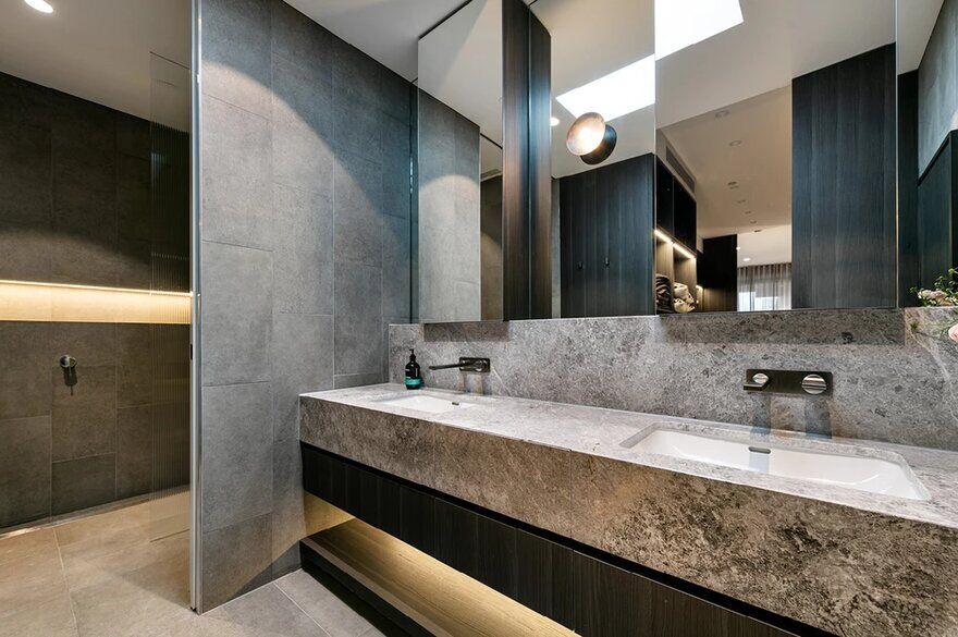 bathroom design by Finnis Architects