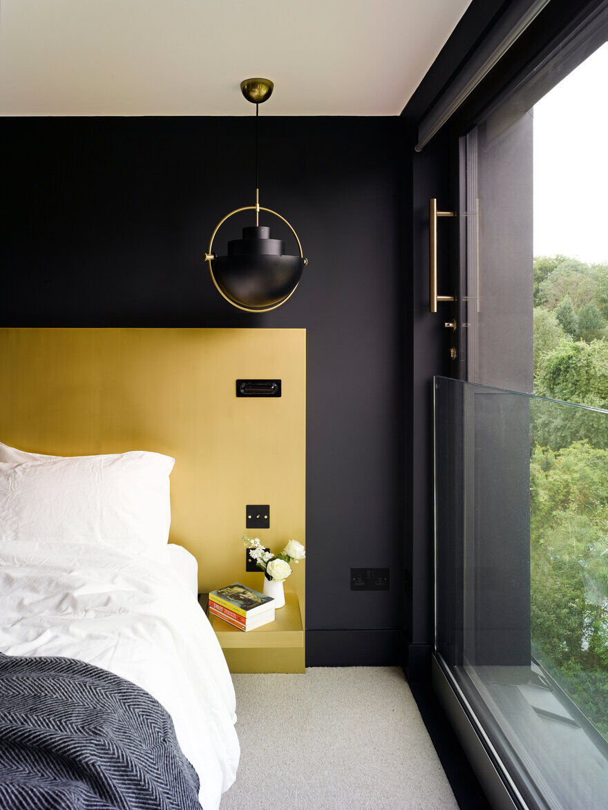 bedroom, Well Lane project, Mulroy Architects
