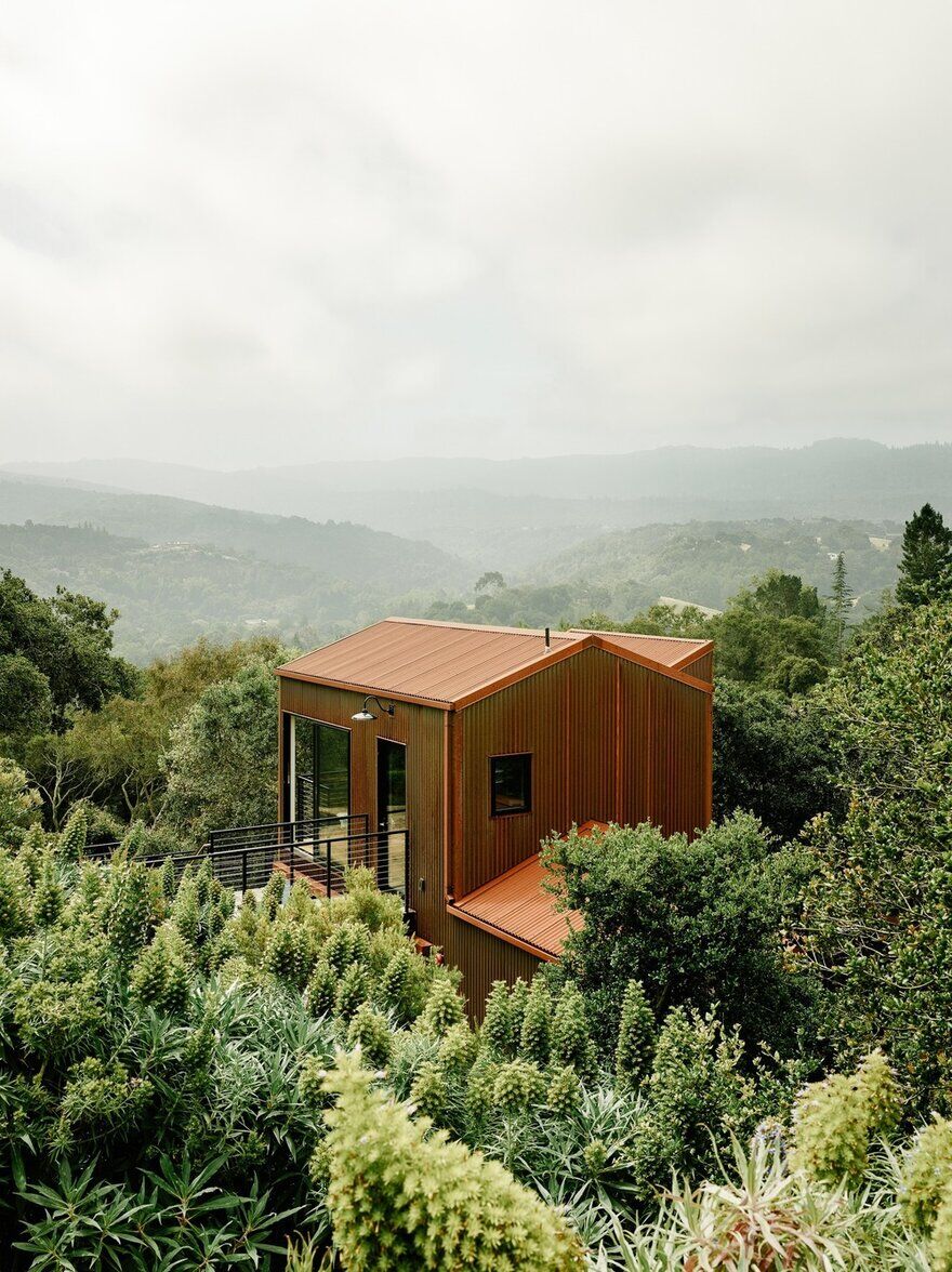 Portola Valley Residence - An Architect's Vision for California Living