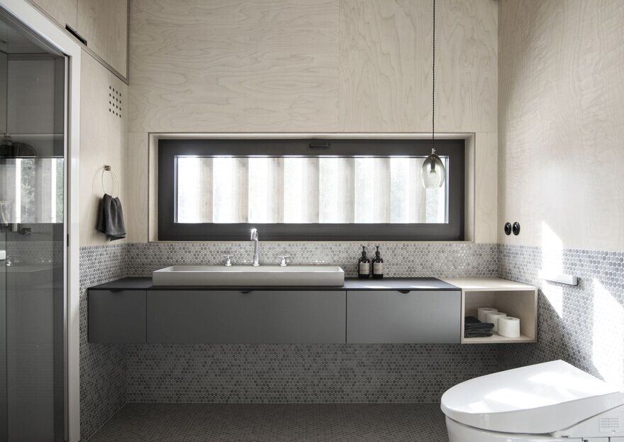 bathroom / INT2 Architecture