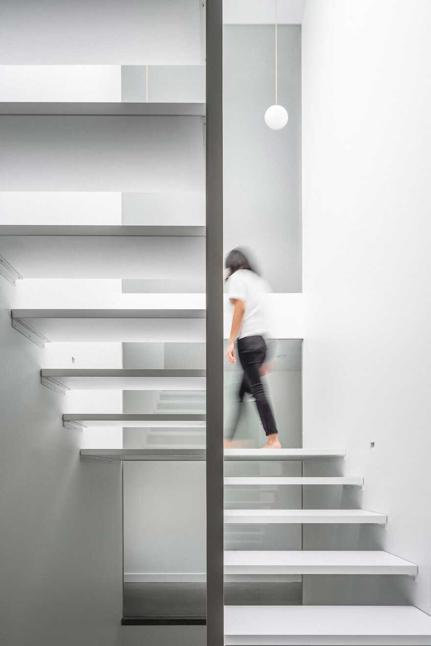 staircase, Montreal Naturehumaine Architects