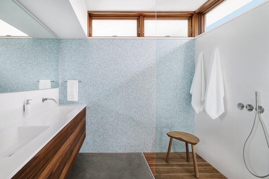 bathroom / Turkel Design