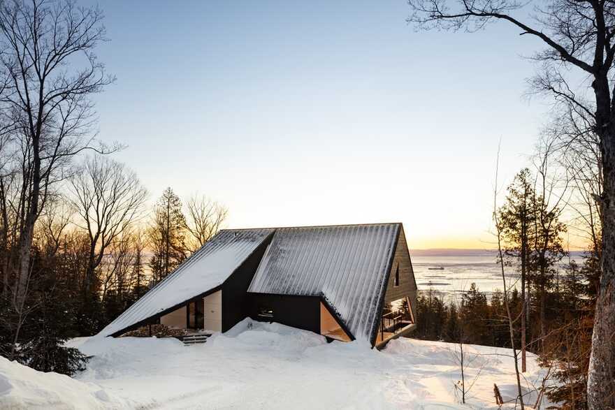 Cabin A / Bourgeois Lechasseur Architects