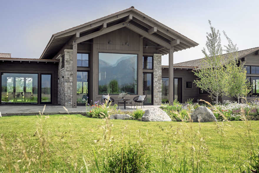 Cascade Residence / Carney Logan Burke Architects