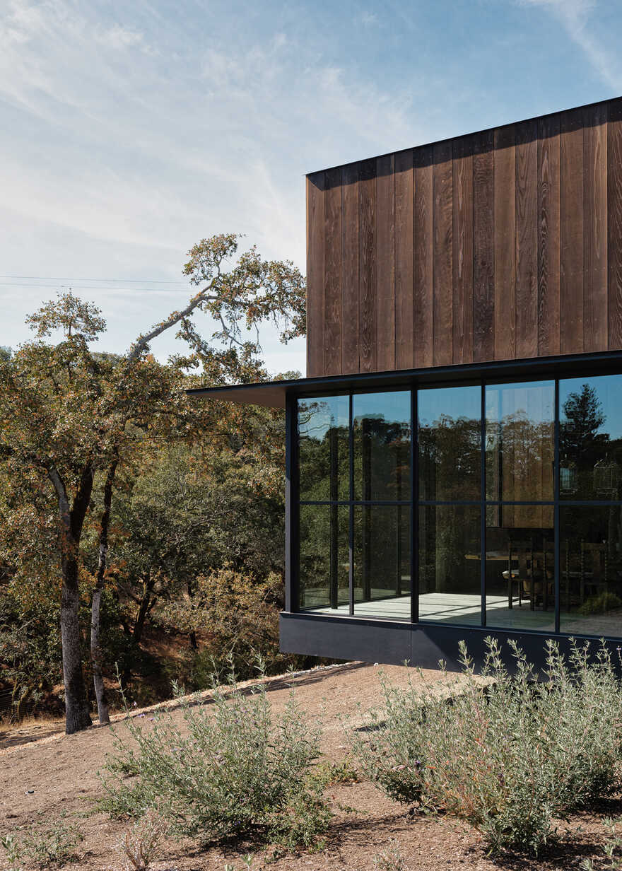 Faulkner Architects, A Retreat from Urban Lifestyle
