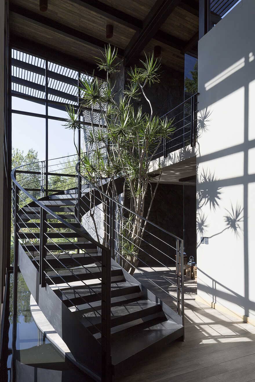 staircase / Luciano Gerbilsky Arquitectos