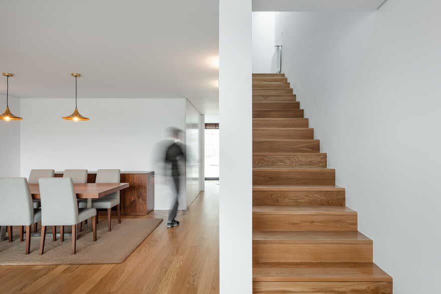 Baldrufa Townhouse: Interior Redesign for a Recently Built Townhouse