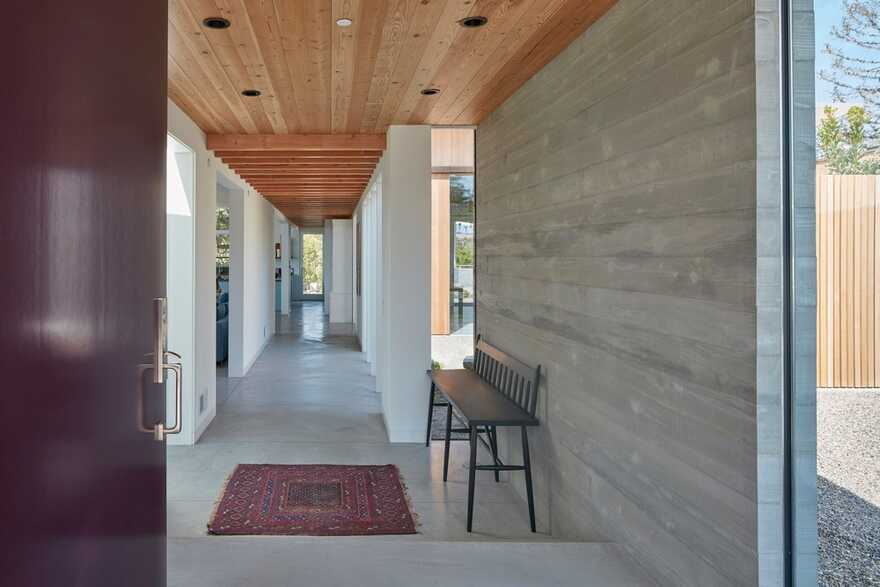 Malcolm Davis Architecture Designs A Sustainable, Modern-Day California Ranch House