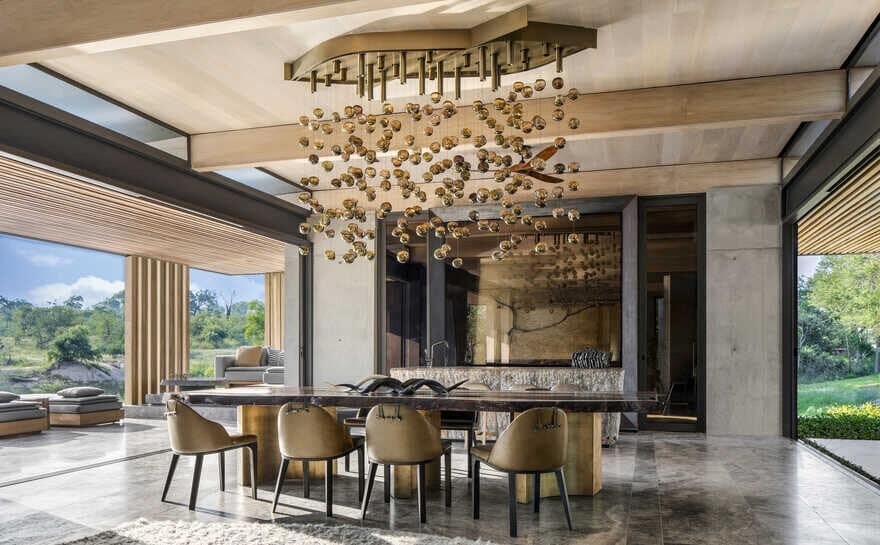 dining room, South African Wildlife by ARRCC