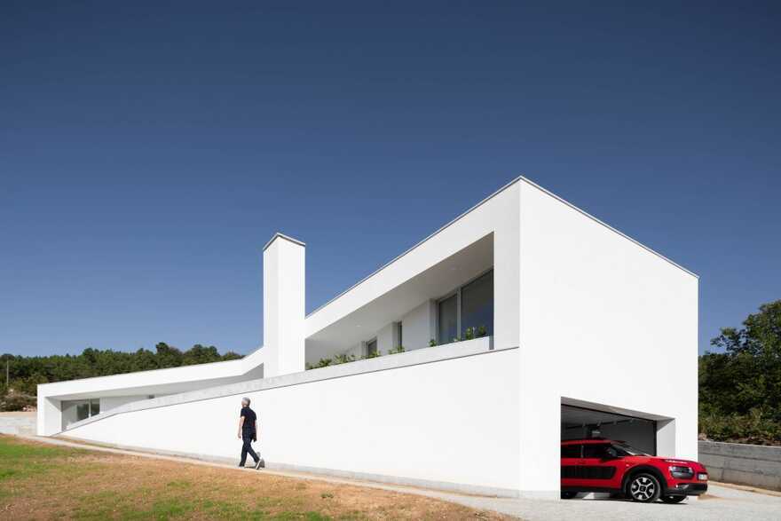 Lamego House / António Ildefonso Arquitecto