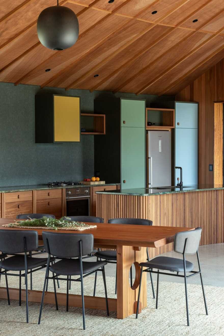 dining room / Belinda George Architects