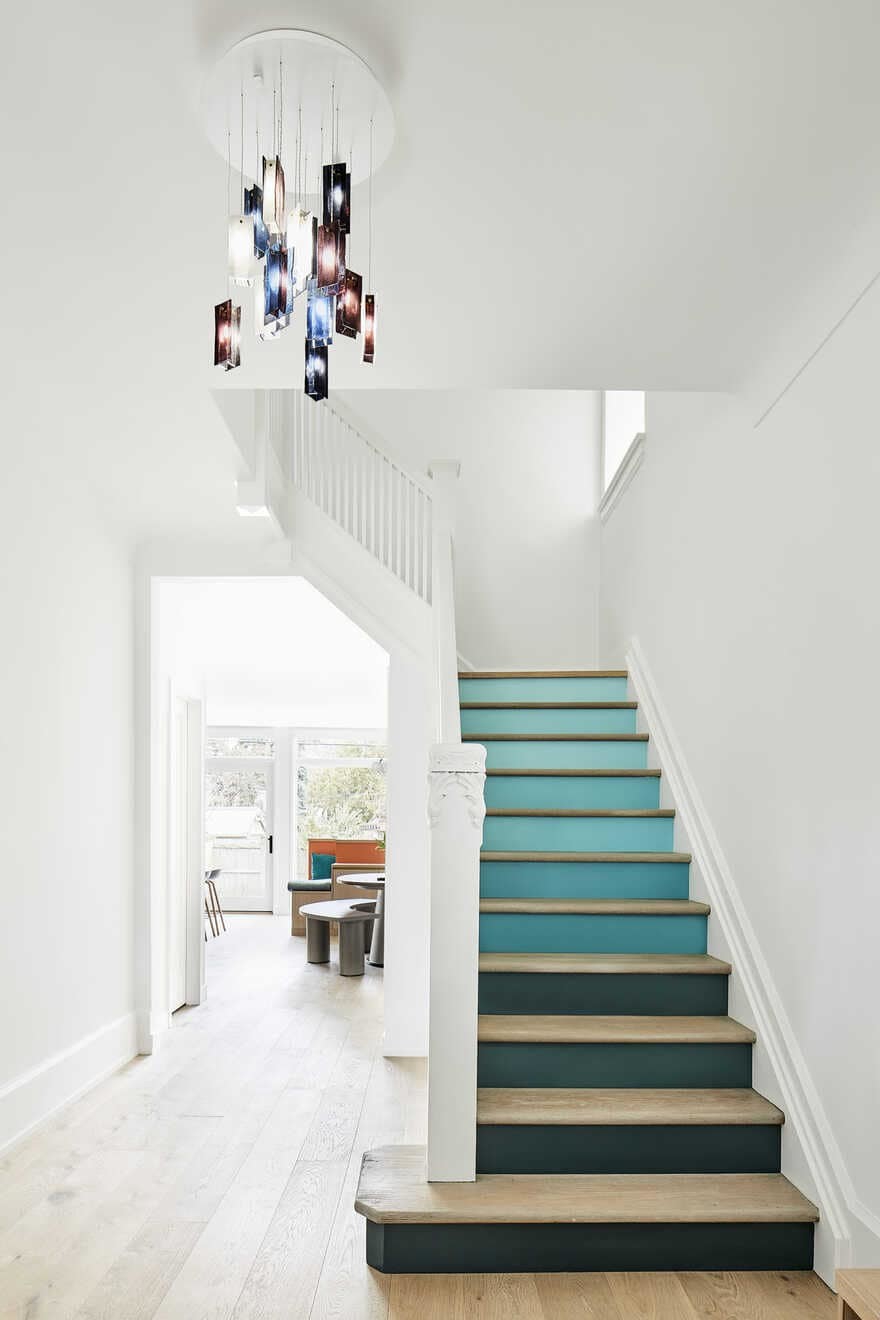 staircase / Julie Reinhart Design and Asquith Architecture