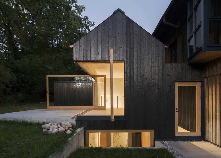 Small Black House by German Architect Studio Buero Wagner