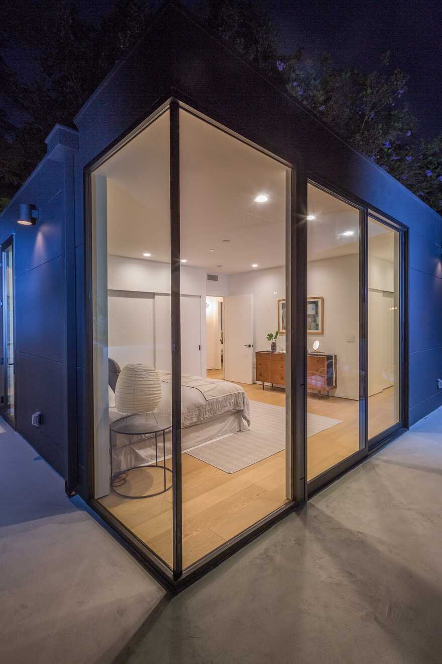 Tilt-Shift House, Los Angeles / ANX - Aaron Neubert Architects