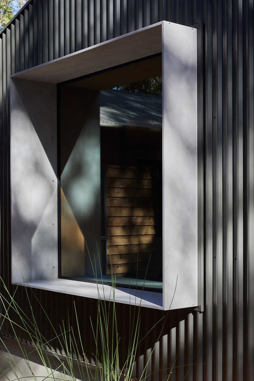 Hidden Pavilion Retreat / Archterra Architects