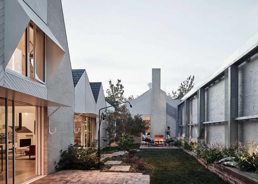 outdoor / Austin Maynard Architects