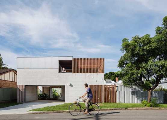 Japanese-Inspired Beach Shack by Curious Practice