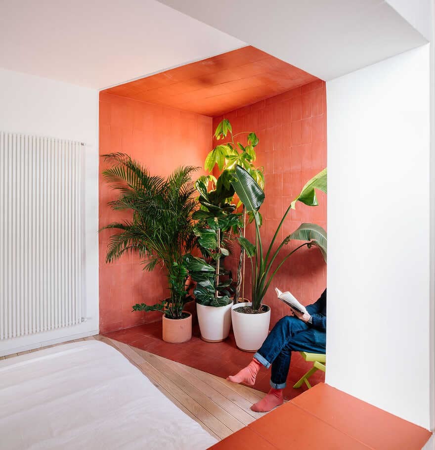 gon architects, Scenographies of Living for a Bachelor in Madrid