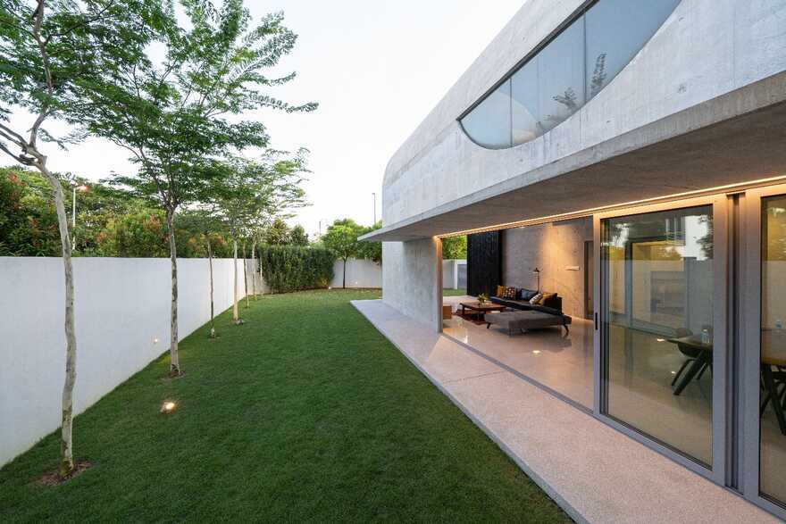 residential architecture by Fabian Tan Architect